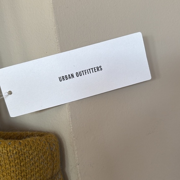 NWT Urban Outfitters Ellie Icon Knit Tote Chartreuse Spider Web Shoulder Bag - Picture 4 of 16